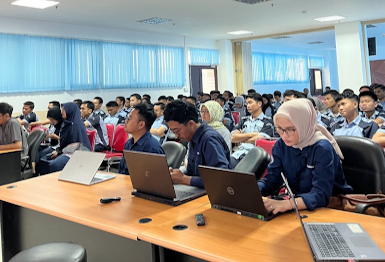 Kuliah-Umum-Temu-Praktisi-Ruang-Lingkup-dan-Perkembangan-Sistem-Informasi-Geografis-Perkebunan-Kelapa-Sawit-di-Indonesia-kulum