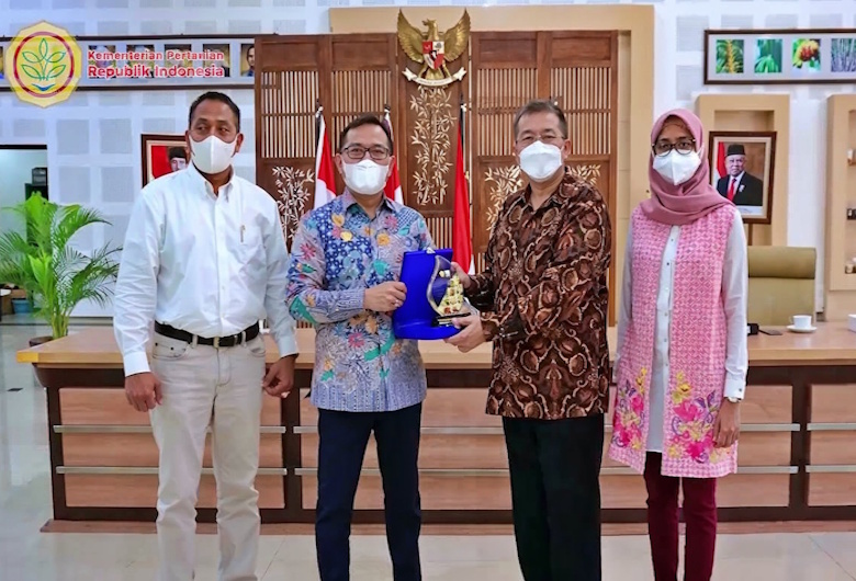 Politeknik-Kelapa-Sawit-CWE-Menjalin-Kerjasama-dengan-Puslitbang-Perkebunan-Kementerian-Pertanian-RI