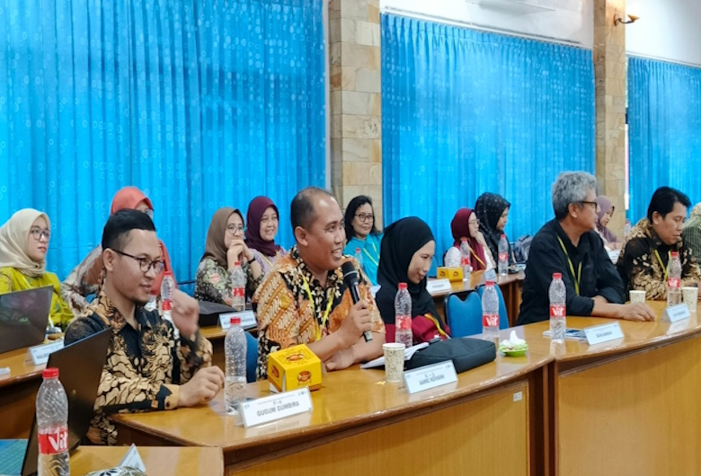 Program Optimasi Kemitraan Perguruan Tinggi Vokasi dan Dudi 2024