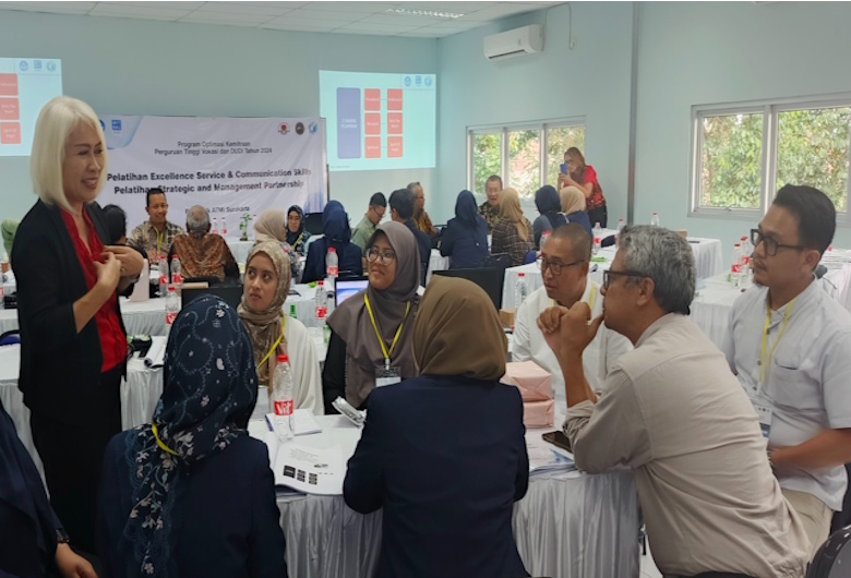 Program Optimasi Kemitraan Perguruan Tinggi Vokasi dan Dudi 2024